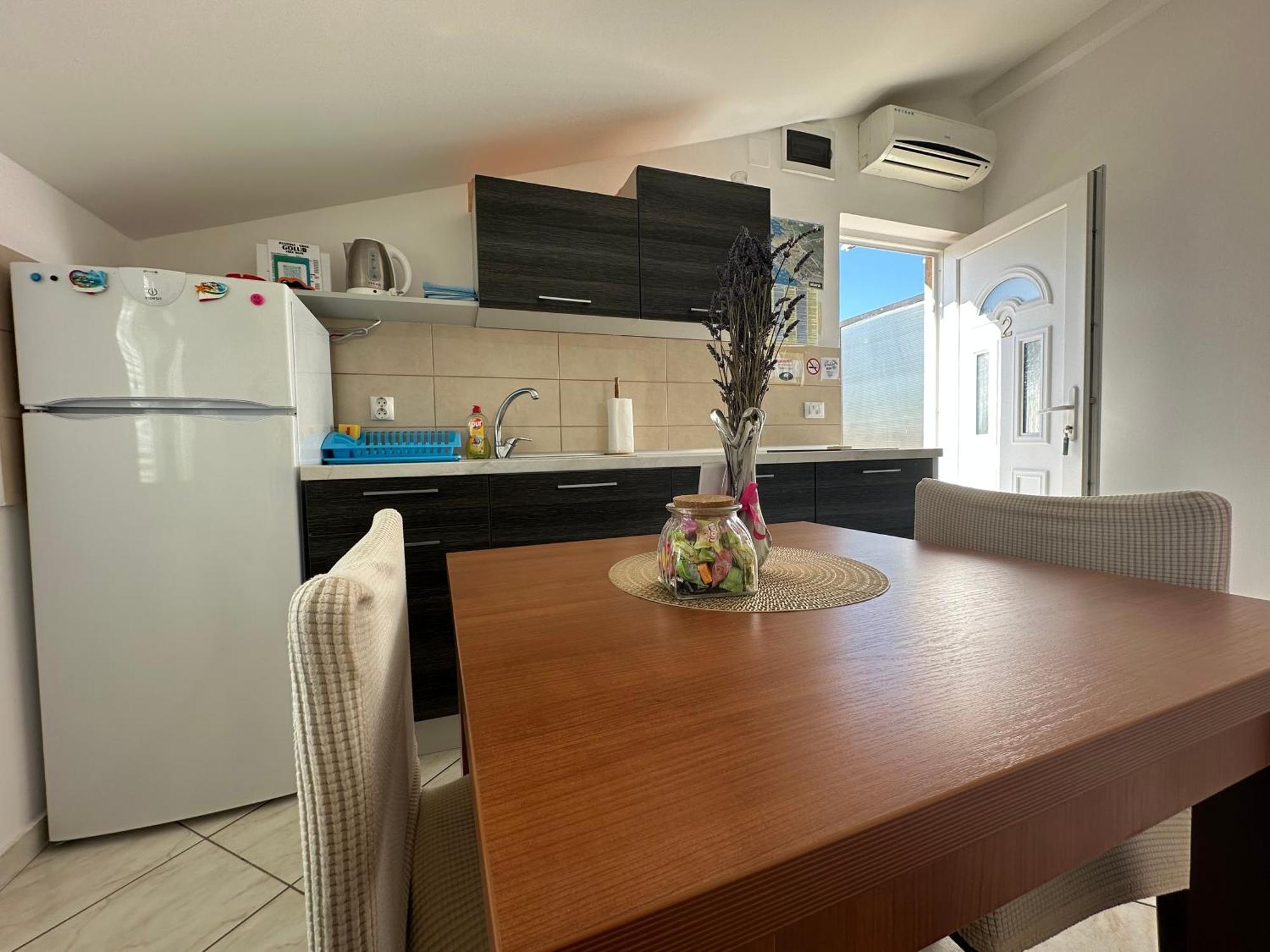 Apartments Brkic Lozovac Bagian luar foto