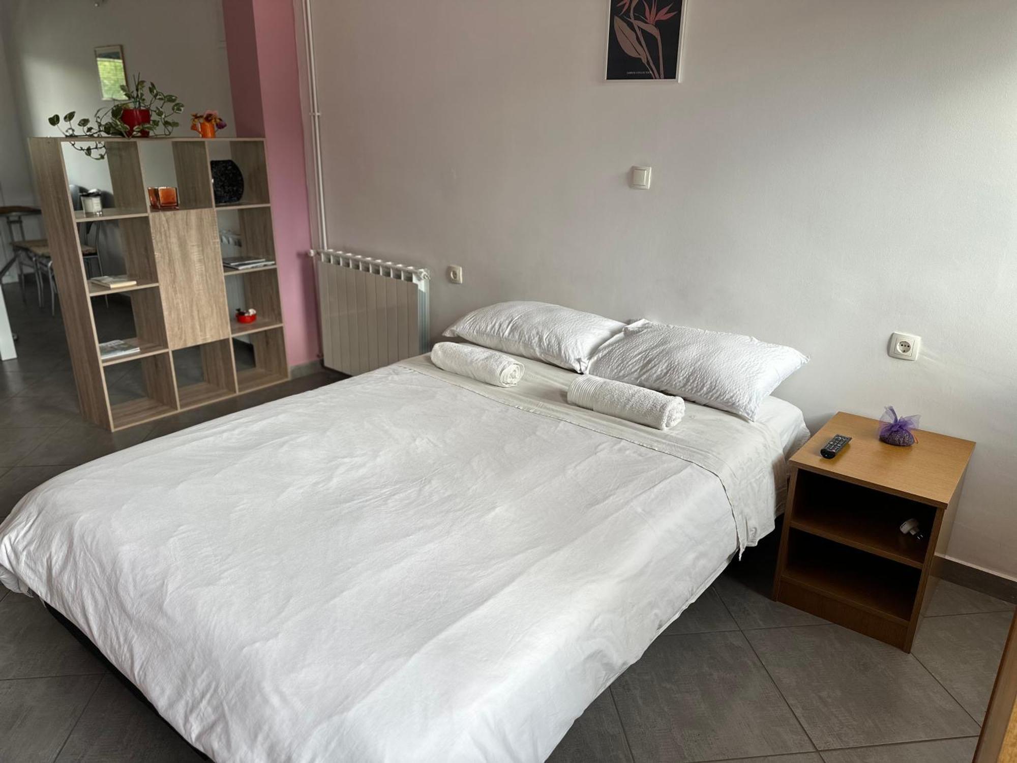 Apartments Brkic Lozovac Bagian luar foto